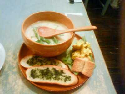 シャッツキステ