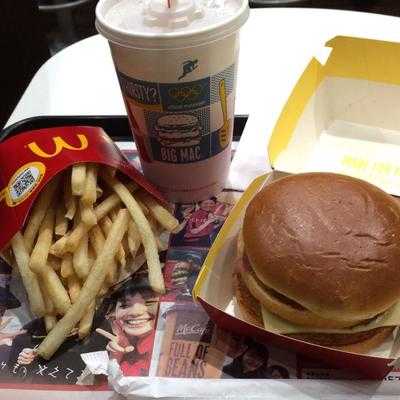 マクドナルド 初台店