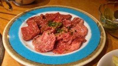 炭火焼肉 新宿柳苑 黒毛和牛専門店