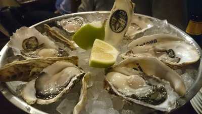 FISH HOUSE OYSTER BAR恵比寿東口店