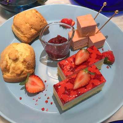 THE CAMPANELLA CAFE TOKYO