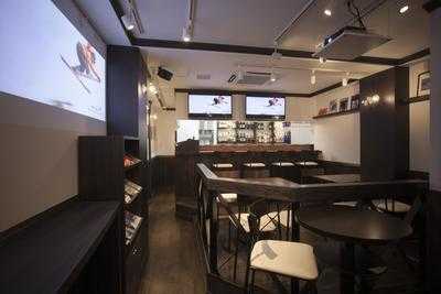 カナディアンダイニング ウィスラーカフェ