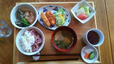 写真集食堂 めぐたま