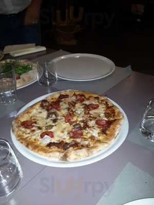 Tobia's Pizza