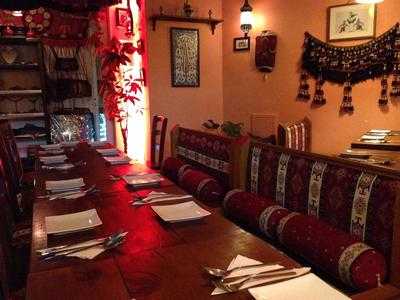 トゥーラ ダイニングバー