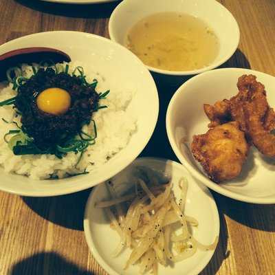 ぎょうざ いってん 神田本店