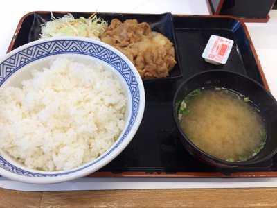 吉野家 新宿一丁目店