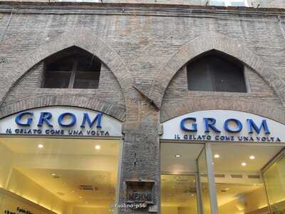 GROM, Siena