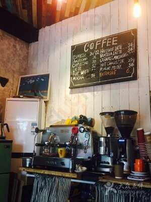 The Farmhouse Cafe