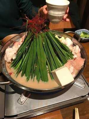 もつ鍋と馬刺し 桜山 SAKURAYAMA