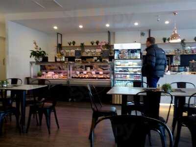 Coffee Culture On Lygon