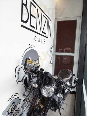 Benzin Cafe