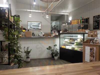 Snow White Bakery - South Yarra