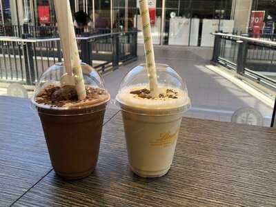 Lindt Chocolate Shop