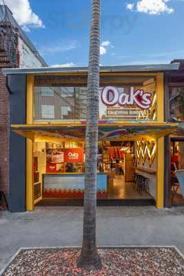 Oak's Burritos