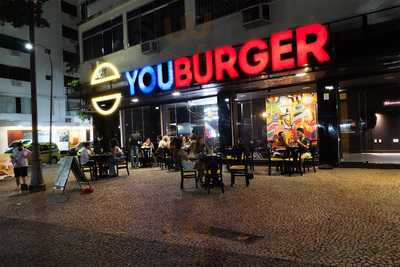 Youburger Copacabana