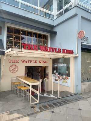 The Waffle King Gramado