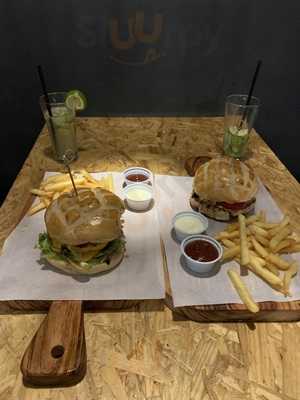 Kintal Pub Burger Artesanal