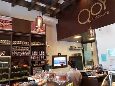 Qoy Chocolates, Cafés E Crepes