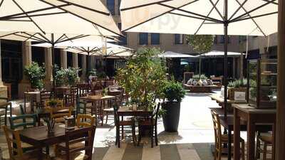 Latte Macchiato Bakery & Caffè