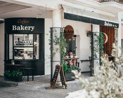 Stoartos Coffee Bakery