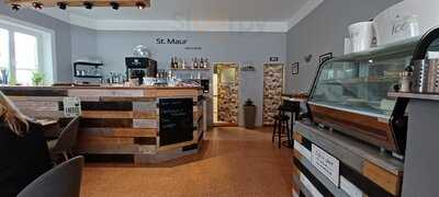 St. Maur  Coffee & Snack Bar