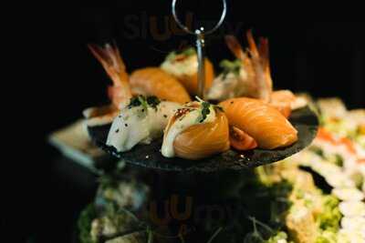 Oishinbo Restaurant & Bar