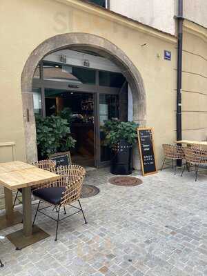 The Gardener's Nosh