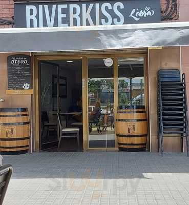 Riverkiss By L'obra