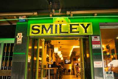 Bar Smiley