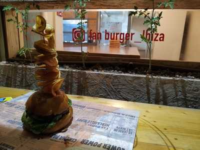 Fan Burger