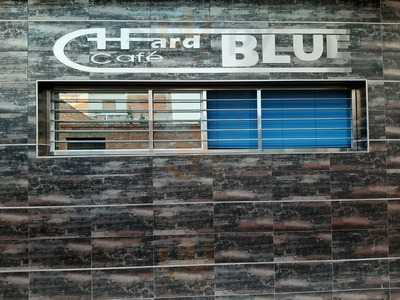 Pub Hard Blue Café