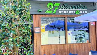 27 Oitocentos Burger E Bar