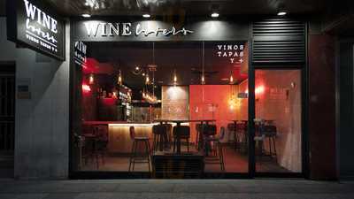 Winelovers, Vinos, Tapas Y +