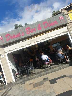 Diane's Bar & Diner