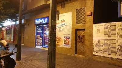 Domino's Pizza Peris