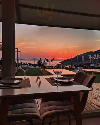 Food & Sunset Restaurant