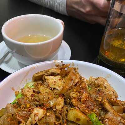 Raan Khao Gaeng Thai Street Food