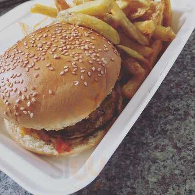 A Table ! Foodtruck Camarguais, Lunel