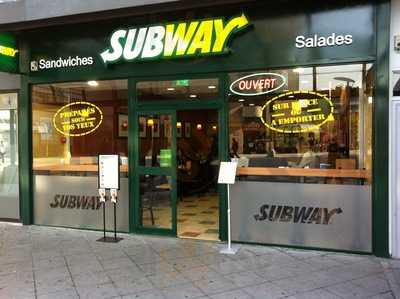 Subway, Cergy