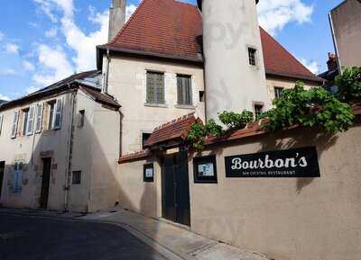 Bourbon Street, Moulins