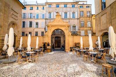 Librairie De L'hôtel Boyer D'eguilles