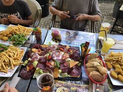 Bistrot Du Cours, Châteaurenard