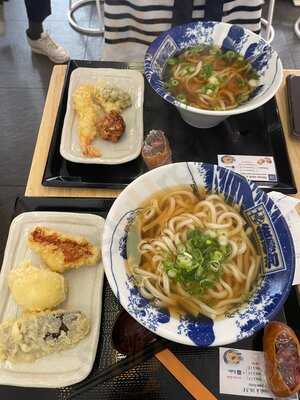 Kamakiri Hakata Udon, Paris