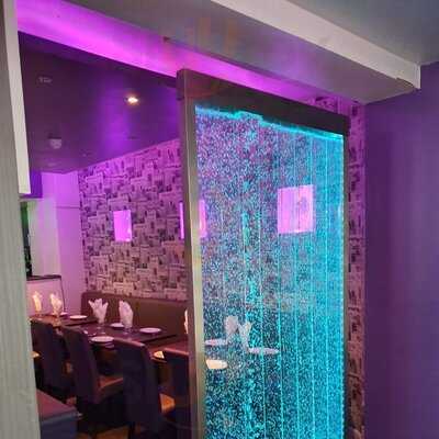 Purple Lounge Staines