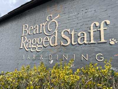 Bear & Ragged Staff Pub Farnham