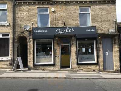 Charlie's Deli & Bar