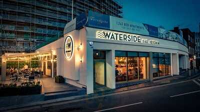 Waterside Bar + Kitchen