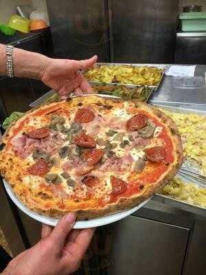 Handy Pizzeria con Cucina, Trebaseleghe