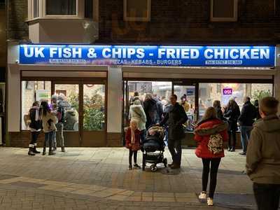 UK Fried Chicken & Pizza